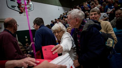 Iowa Republicans set Jan. 15 for their caucuses, the first election-year contest as the GOP picks a presidential nominee